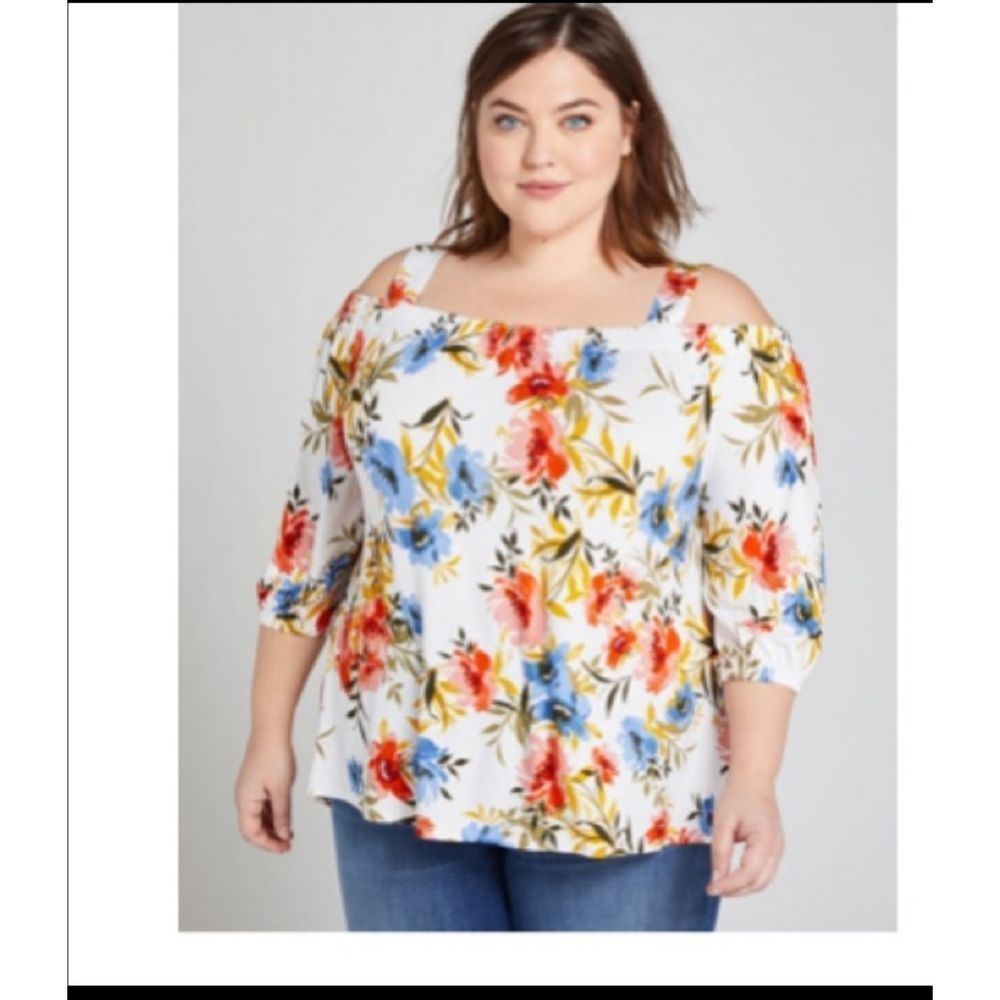 Lane Bryant White Floral Cold-Shoulder Blouse with Red & Blue Flowers